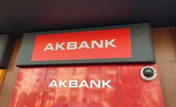 Akbank kredi kampanyası duyurdu: 100-200-300 bin TL düşük faizle ödenecek